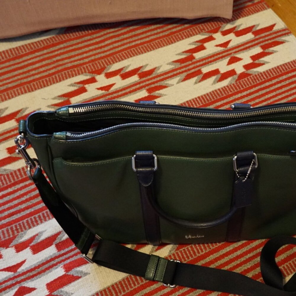 Beautiful Dark Green Coach Work or Day Bag in Like New Condition - Picture 6 of 16